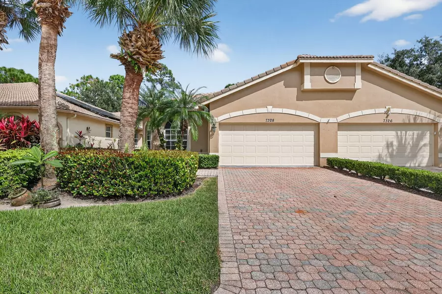 7328 Sea Pines CT, Port Saint Lucie, FL 34986