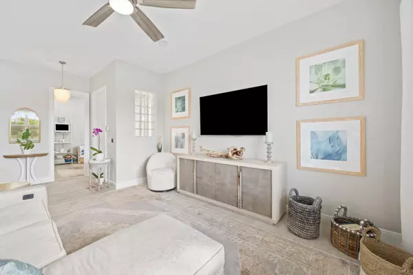 West Palm Beach, FL 33401,779 Marina Del Ray LN 1