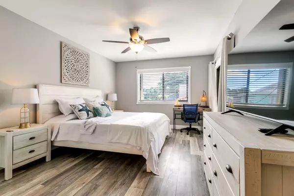 Lake Worth Beach, FL 33460,412 S Palmway 6