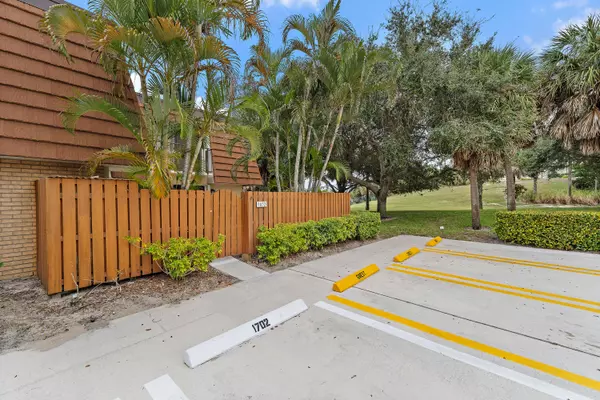 Jupiter, FL 33477,3052 30th CT