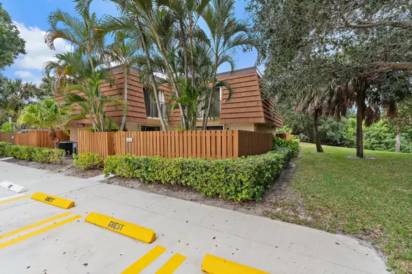 Jupiter, FL 33477,3052 30th CT