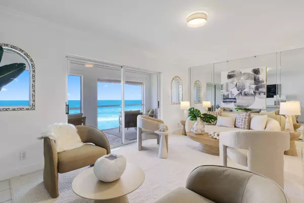 Juno Beach, FL 33408,1016 Ocean DR