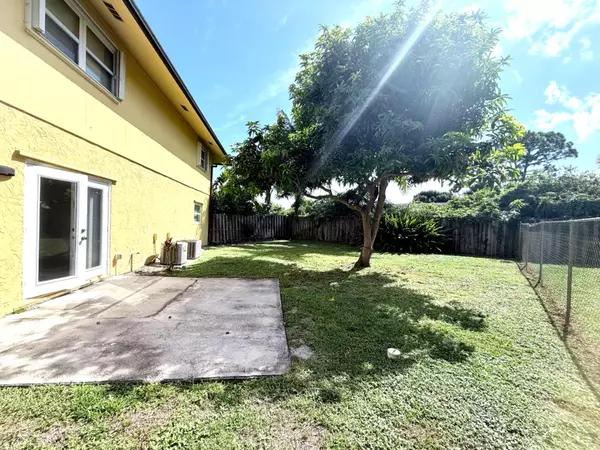 Stuart, FL 34997,3364 SE Jefferson ST