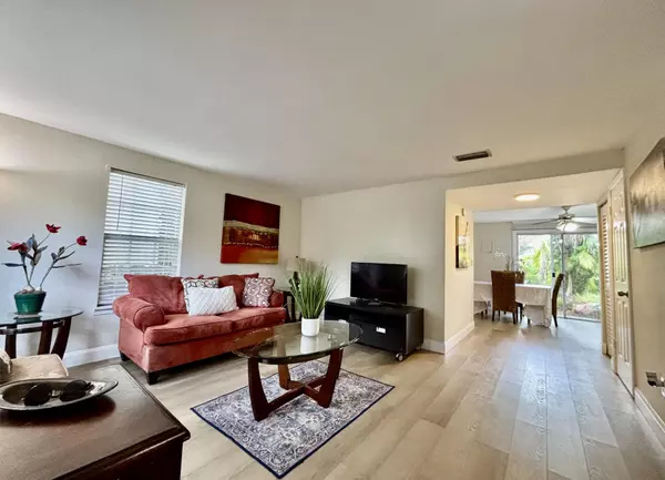 Wellington, FL 33414,13472 Old Englishtown RD