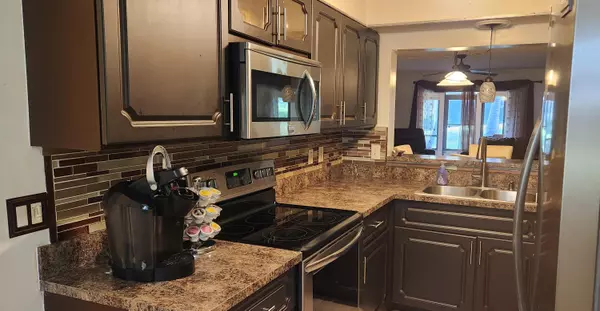 Lake Worth, FL 33467,7855 Willow Spring DR 711