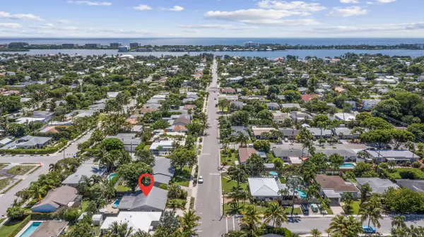 Lake Worth Beach, FL 33460,310 Wellesley DR