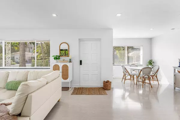 Lake Worth Beach, FL 33460,92 S 18th AVE