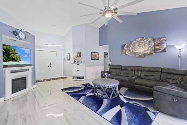 Coconut Creek, FL 33073,4191 NW 58th ST