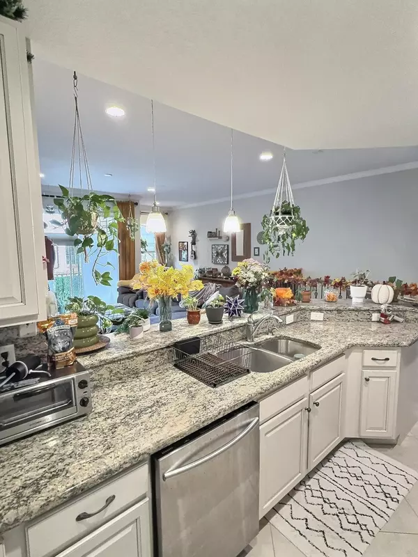 Port Saint Lucie, FL 34987,10320 SW Stephanie WAY 7210