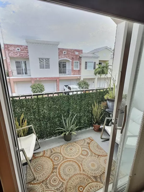 Port Saint Lucie, FL 34987,10320 SW Stephanie WAY 7210