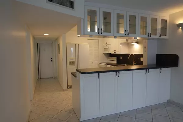 Fort Lauderdale, FL 33308,5321 NE 24th TER 112a