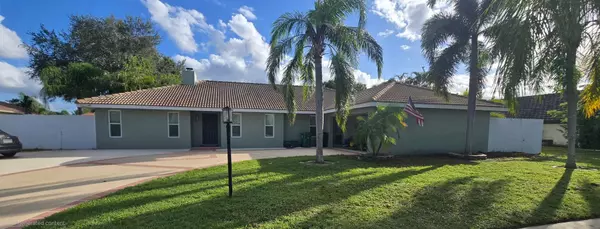 1826 SE Greendon AVE, Port Saint Lucie, FL 34952