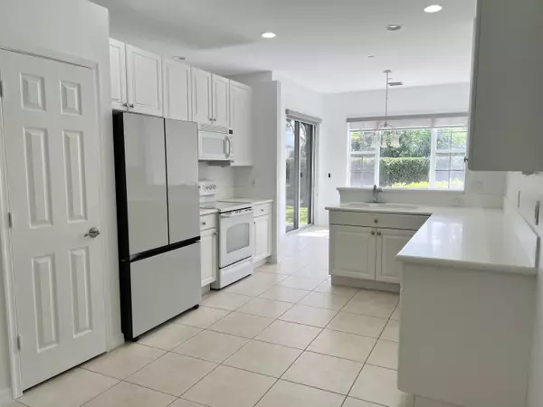 Boynton Beach, FL 33426,44 Lancaster RD