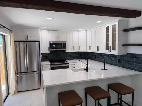 West Palm Beach, FL 33407,3202 32nd WAY