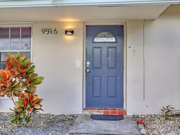 Boca Raton, FL 33434,9596 Richmond CIR