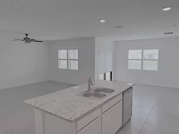 Port Saint Lucie, FL 34987,9982 SW Triton WAY