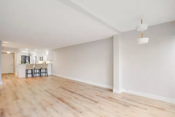 Lake Worth, FL 33467,4242 Deste CT 101