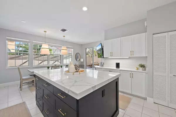 Palm Beach Gardens, FL 33418,4 Via Angelico