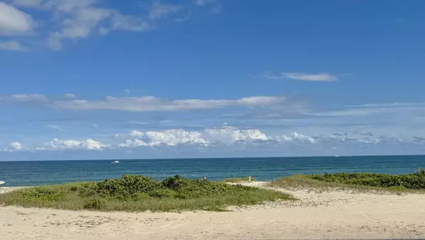 Pompano Beach, FL 33062,1012 N Ocean BLVD 203