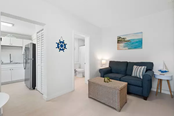 670 Hernando ST E, Fort Pierce, FL 34949