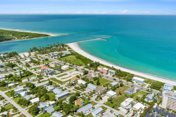 Fort Pierce, FL 34949,670 Hernando ST E