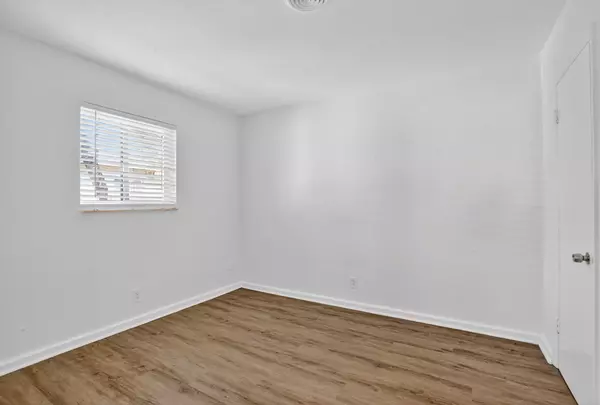 Pompano Beach, FL 33064,3201 NE 7th AVE D