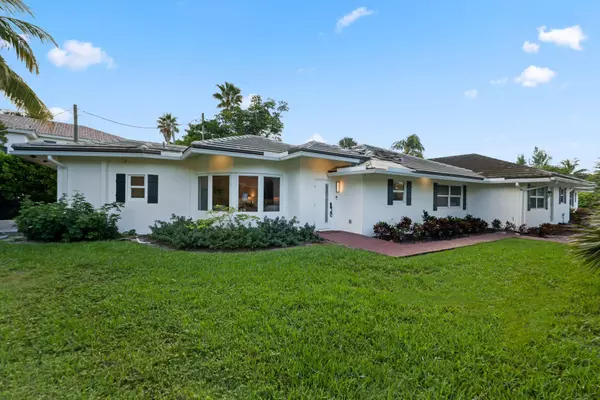 Highland Beach, FL 33487,1123 Highland Beach DR 1