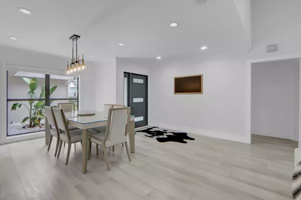 Palm Beach Gardens, FL 33418,39 Edinburgh DR