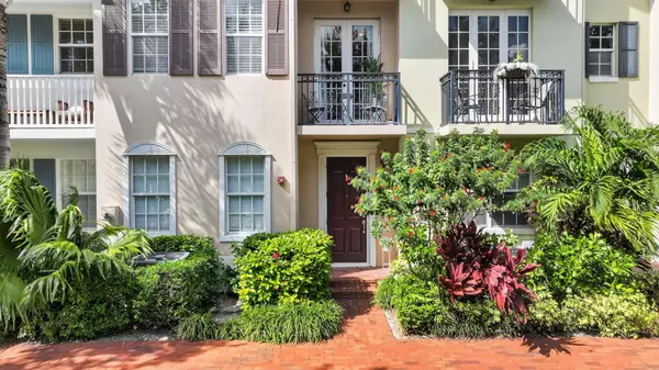 Delray Beach, FL 33483,1054 E Heritage Club CIR