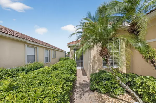 Delray Beach, FL 33446,7241 Cataluna CIR