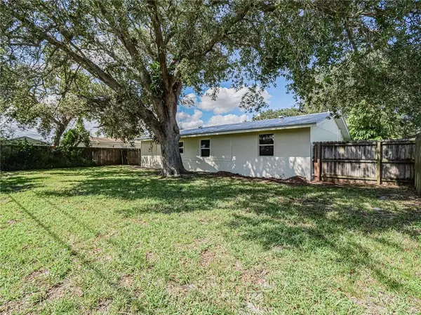 Vero Beach, FL 32962,503 SW 20th ST