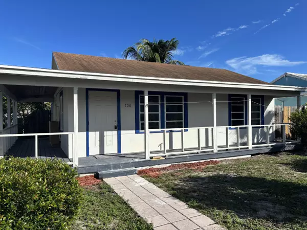 Lake Worth Beach, FL 33460,706 N E ST