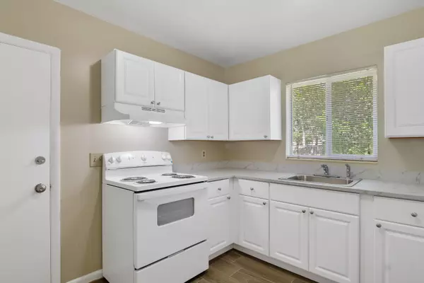 Fort Pierce, FL 34951,7502 Pacific AVE