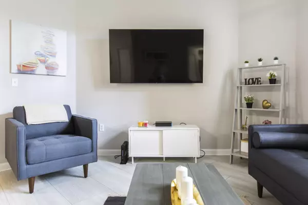 780 S Sapodilla AVE 106, West Palm Beach, FL 33401