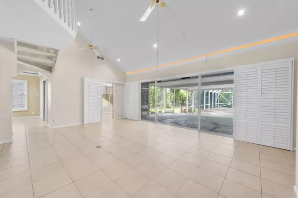 The Acreage, FL 33412,12404 N N 88th PL