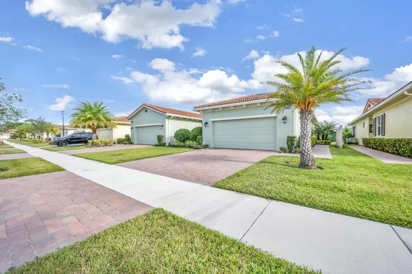Port Saint Lucie, FL 34986,24059 SW Firenze WAY