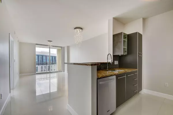 West Palm Beach, FL 33401,550 Okeechobee BLVD 1214