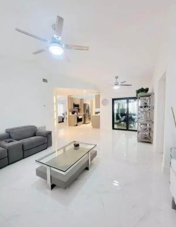 Port Saint Lucie, FL 34953,1697 SW Clover ST