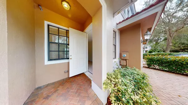 Delray Beach, FL 33484,235 W Chrystie CIR