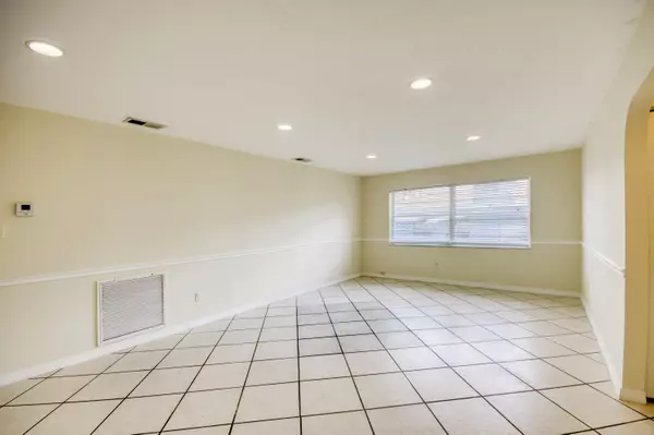 Port Saint Lucie, FL 34983,2074 SE Doverbrook ST