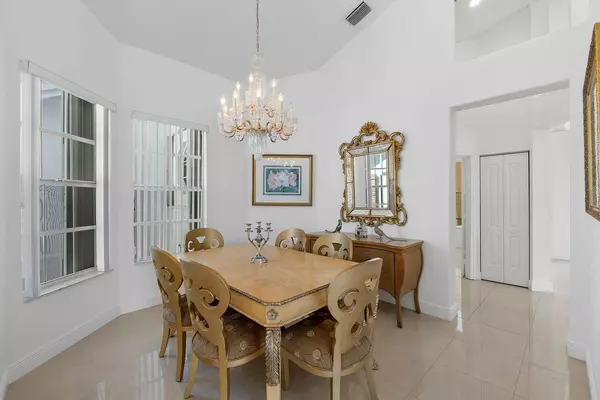 Boynton Beach, FL 33472,7685 Dorchester RD