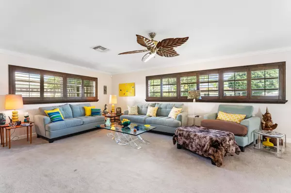 Lake Clarke Shores, FL 33406,8415 Pine Tree LN