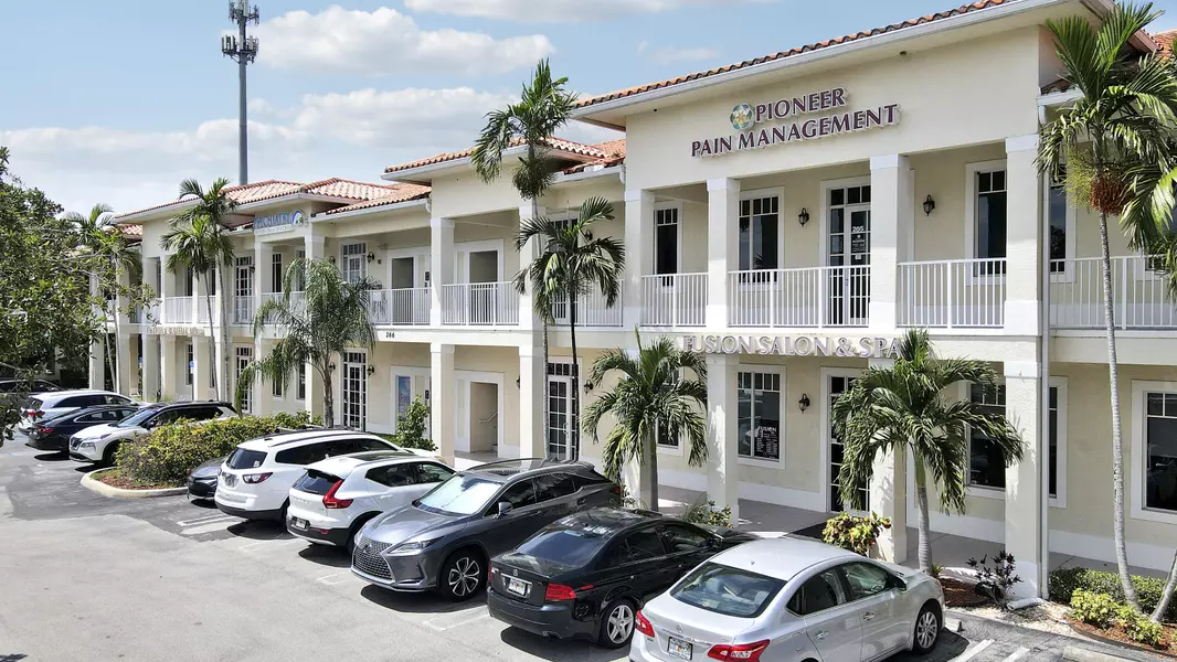 266 NW Peacock BLVD 104, Port Saint Lucie, FL 34986