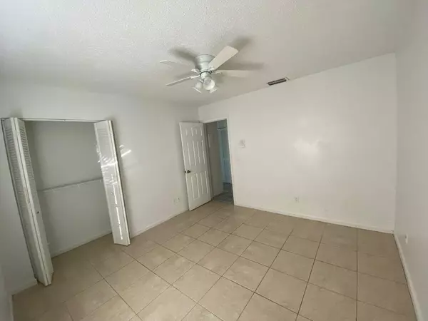 West Palm Beach, FL 33415,399 Glenwood Drive
