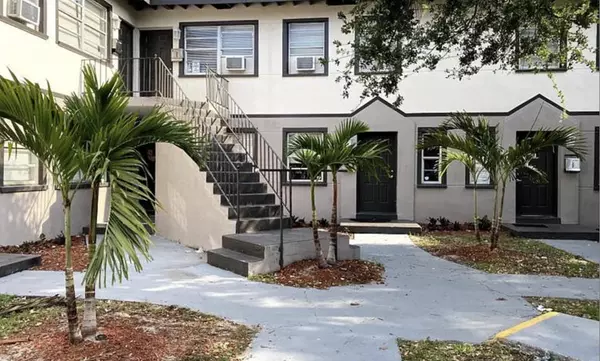 2722 Poinsettia AVE 5, West Palm Beach, FL 33407