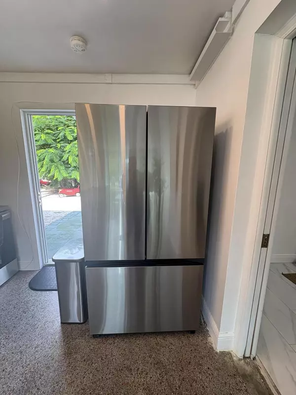 Pompano Beach, FL 33064,2711 NE 11th TER