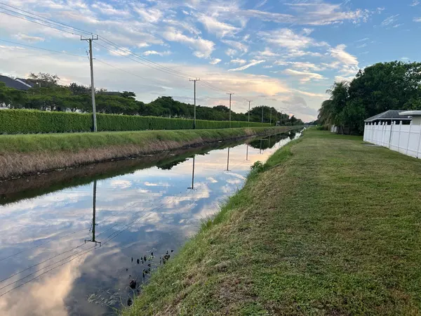 Boynton Beach, FL 33437,10136 Boynton Place CIR