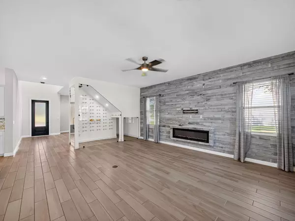 Loxahatchee, FL 33470,19655 Split Rail Run