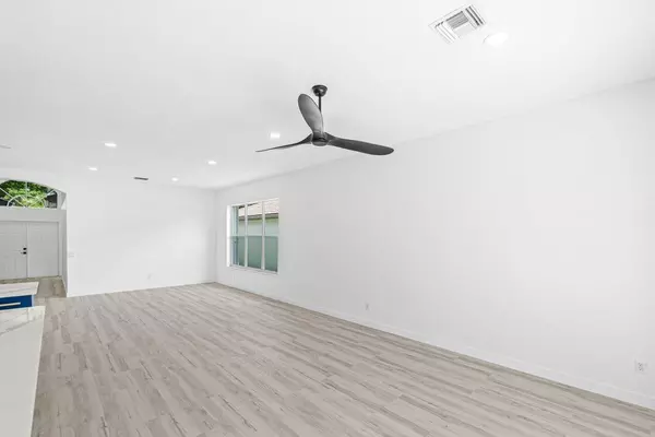 Boynton Beach, FL 33437,11900 Mataro AVE