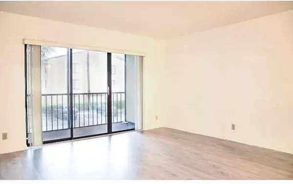 Greenacres, FL 33415,209 Foxtail DR D2